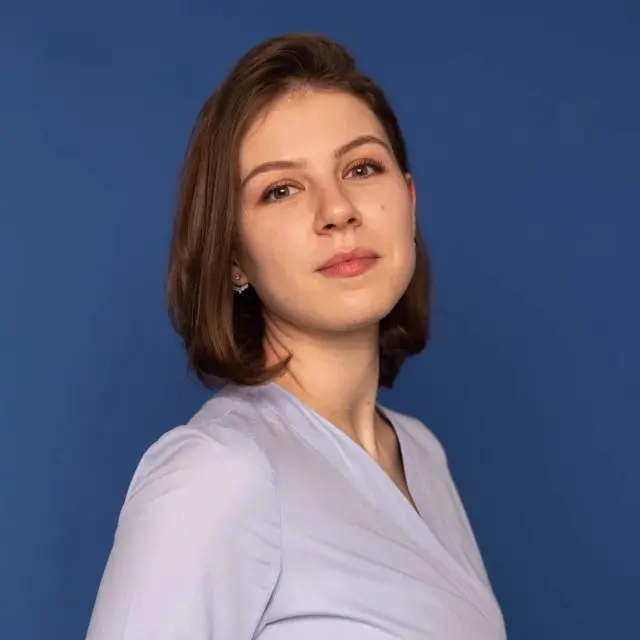 <strong>Юлия Бланк</strong>